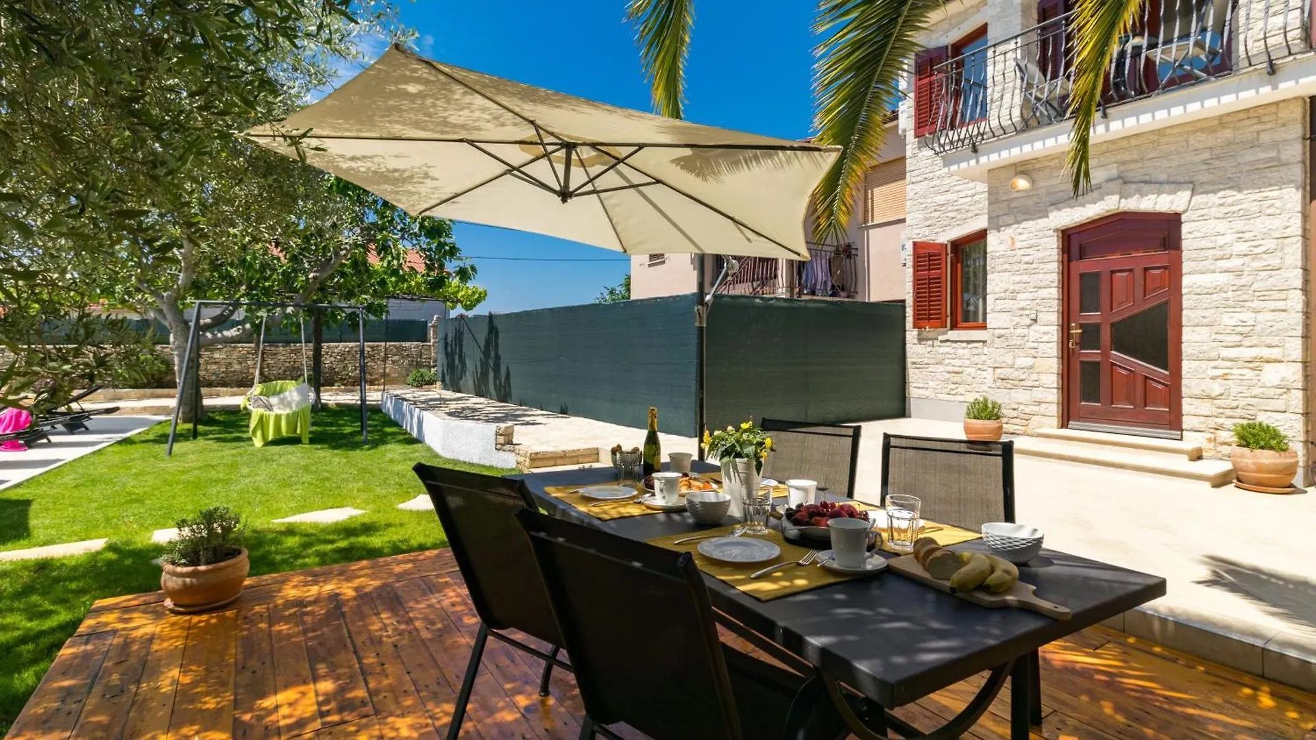 Holiday home Gemuetliches Stein Ferienhaus Mit Privatem Pool Und Terrasse Mit Grill Galizana Croatia